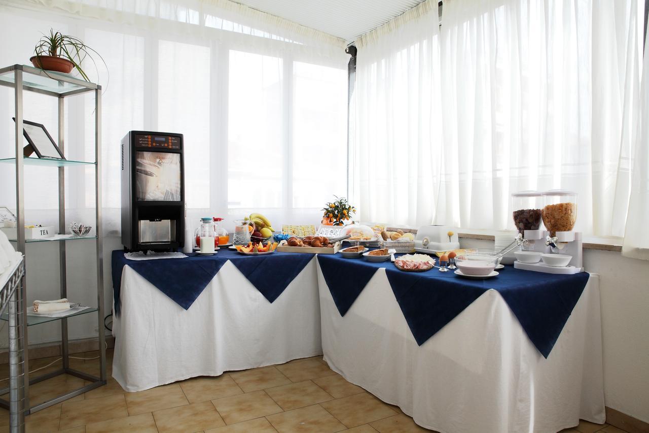 Hotel Lagomaggio Rimini Eksteriør bilde