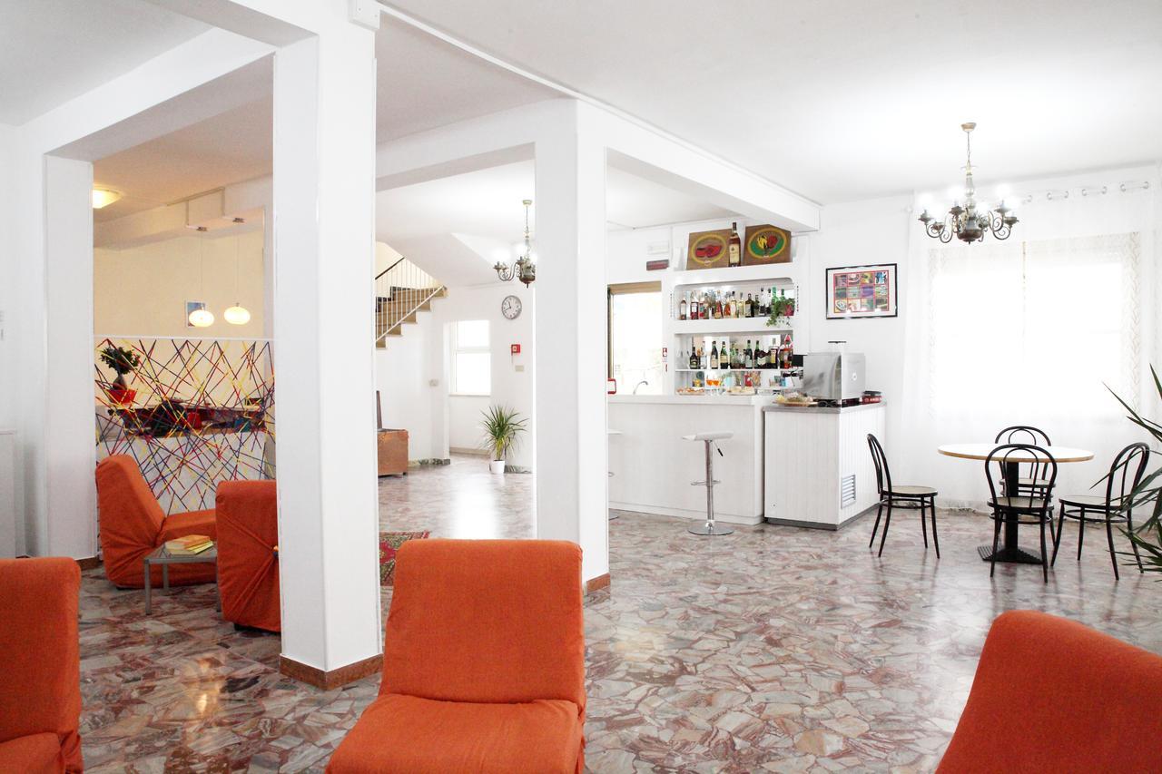 Hotel Lagomaggio Rimini Eksteriør bilde