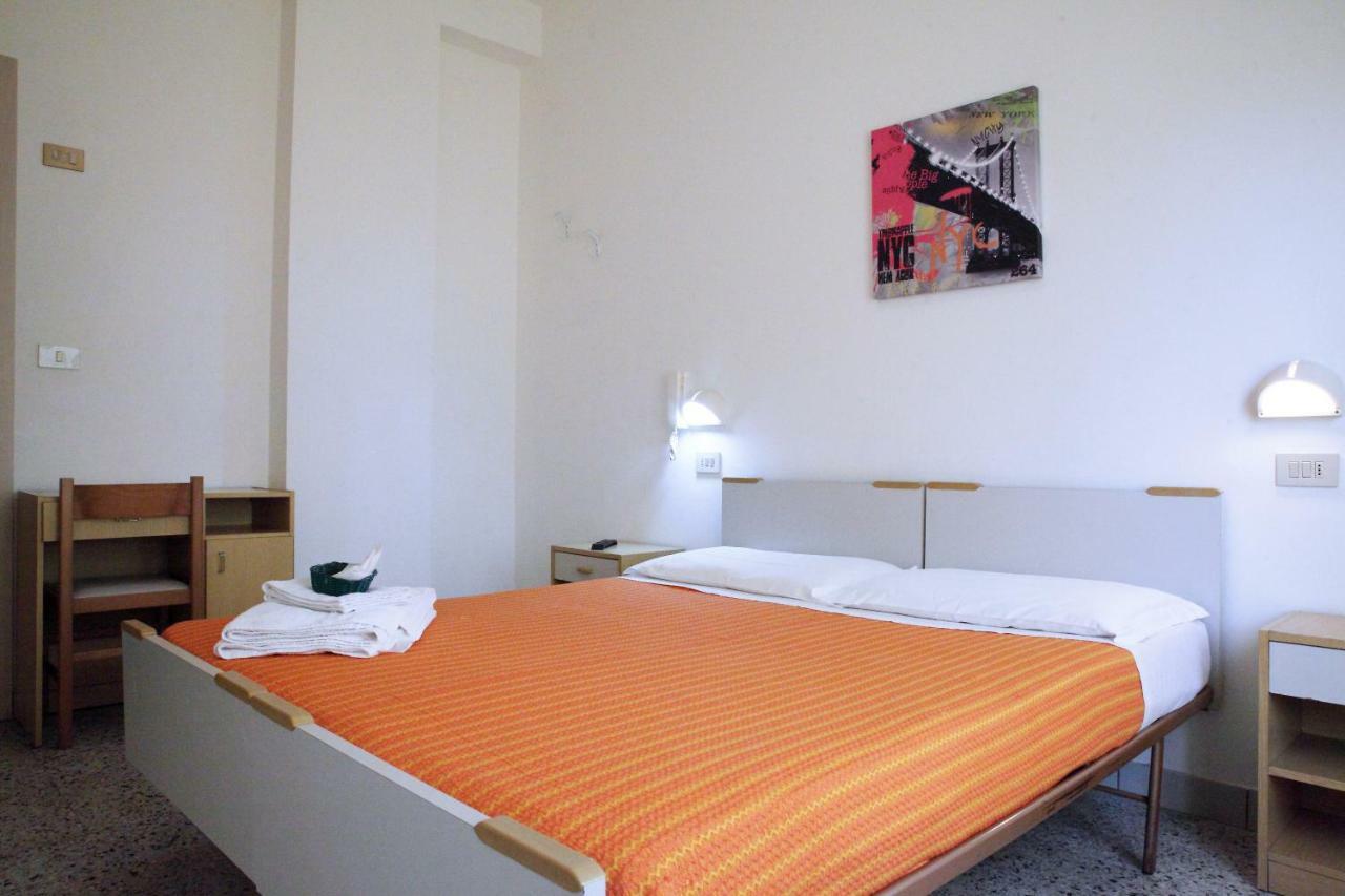 Hotel Lagomaggio Rimini Eksteriør bilde